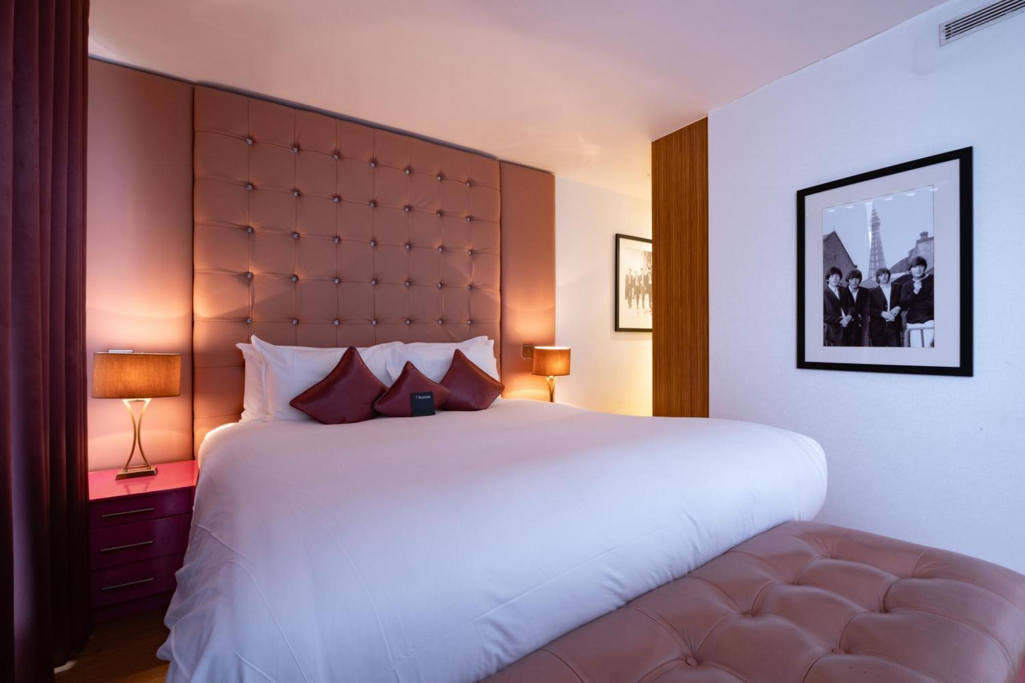 Bermondsey Square Hotel - A Bespoke Hotel Londra Esterno foto